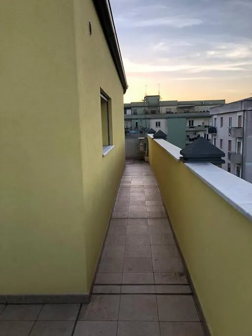 Attico Con Terrazza A Cagliari. Daire İtalya